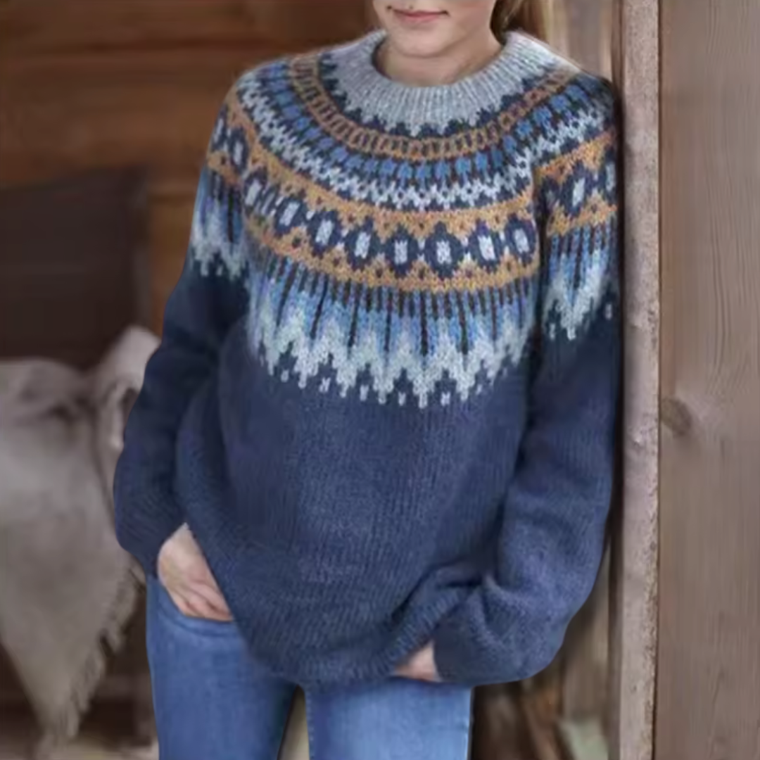 Freya | Pull d’hiver avec motif nordique aux épaules